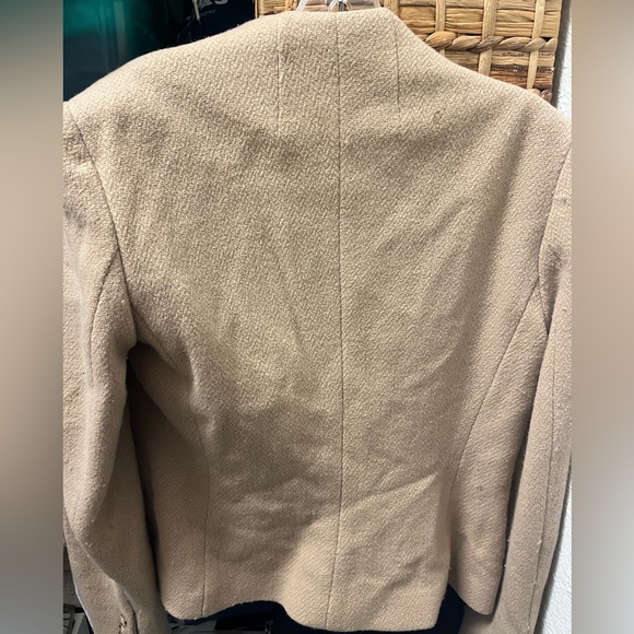 Lauren Ralph Lauren Short/Cropped Tan/Camel Button Coat in Size 2 - Picture 2 of 8